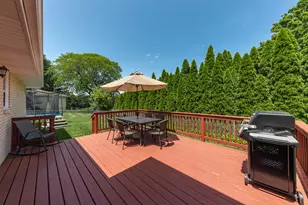 2422 Chippewa Ct, Lisle, IL 60532 - Photo 26
