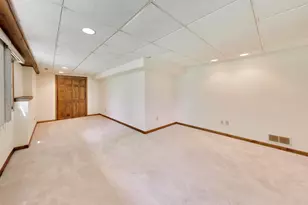 2899 Nish Rd, Crystal Lake, IL 60012 - Photo 26