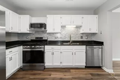325 Odlum Court, Schaumburg, IL 60194 - Photo 12