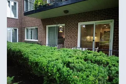 1290 N Western Avenue #103, Lake Forest, IL 60045 - Photo 2