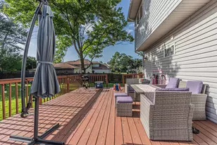 8820 Palisades Rd, Burr Ridge, IL 60527 - Photo 24