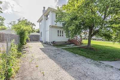 8820 Palisades Road, Burr Ridge, IL 60527 - Photo 20