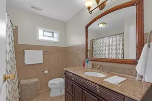 8820 Palisades Rd, Burr Ridge, IL 60527 - Photo 4