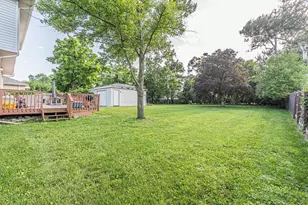 8820 Palisades Rd, Burr Ridge, IL 60527 - Photo 26