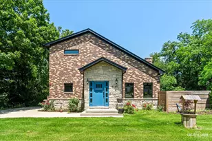 19W676 99th St, Lemont, IL 60439 - Photo 1