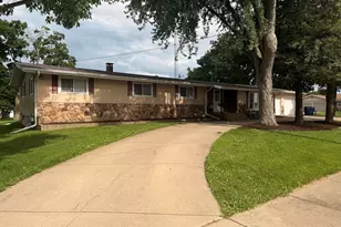 507 S Sheridan St, Granville, IL 61326 - Photo 2
