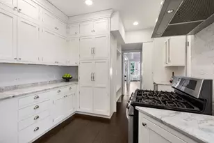6225 N Kenmore Ave, Chicago, IL 60660 - Photo 12