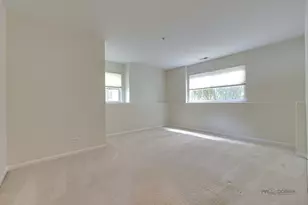 6127 W Mayfair St, Morton Grove, IL 60053 - Photo 34