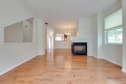 6127 W Mayfair Street, Morton Grove, IL 60053 - Photo 12
