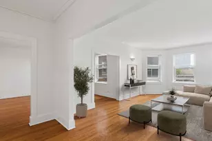 1044 W Balmoral Ave, Chicago, IL 60640 - Photo 4