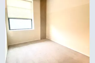 1645 W Ogden Avenue #310, Chicago, IL 60612 - Photo 6