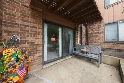 112 Mullingar Court #1D, Schaumburg, IL 60193 - Photo 2