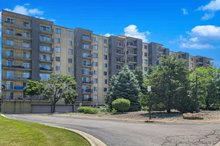 5400 Walnut Ave, Downers Grove, IL 60515 - Photo 2