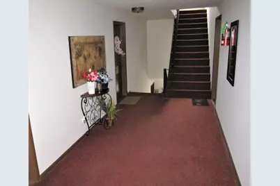 428 Cavalier Court #4, West Dundee, IL 60118 - Photo 2