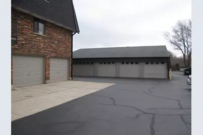 428 Cavalier Court #4, West Dundee, IL 60118 - Photo 12