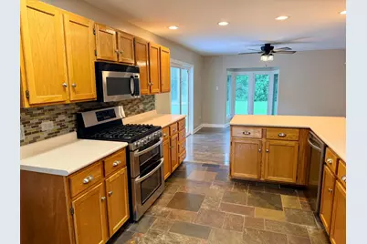 11820 S Avers Avenue, Alsip, IL 60803 - Photo 8