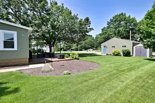 116 S River St, Montgomery, IL 60538 - Photo 38