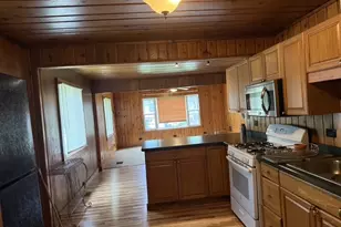 4705 W Shore Dr, Wonder Lake, IL 60097 - Photo 2