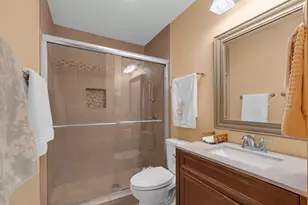 2504 W Fairview Ln, McHenry, IL 60051 - Photo 20