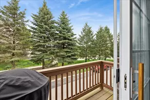 140 Station Park Cir, Grayslake, IL 60030 - Photo 16