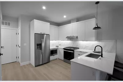 451 E Pershing Avenue #307, Chicago, IL 60653 - Photo 18