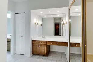 1304 Kempton Dr, Libertyville, IL 60048 - Photo 14