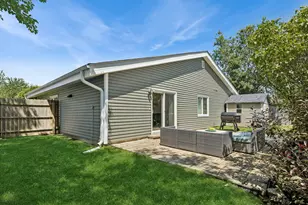 5813 E Beverly Circle, Hanover Park, IL 60133 - Photo 20