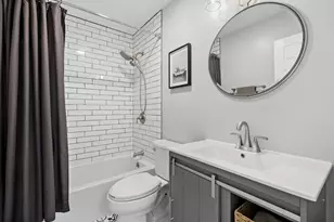 5813 E Beverly Circle, Hanover Park, IL 60133 - Photo 18