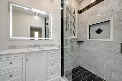 1919 N Drake Avenue #B, Chicago, IL 60647 - Photo 24