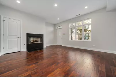 1919 N Drake Avenue #B, Chicago, IL 60647 - Photo 2