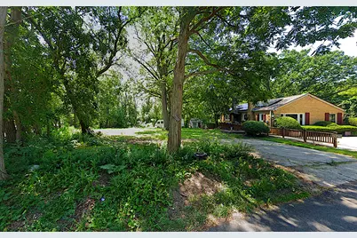 26642 N Il Route 83, Mundelein, IL 60060 - Photo 2