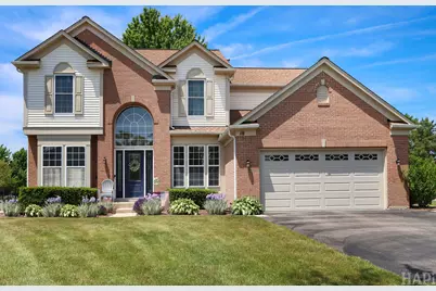 10 Hithergreen Court, Algonquin, IL 60102 - Photo 1