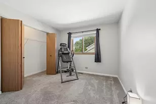 1430 S Pembroke Dr, South Elgin, IL 60177 - Photo 16