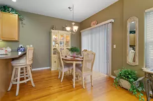 9237 Waterfall Glen Blvd, Darien, IL 60561 - Photo 8