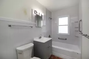 29 N Summit Ave, Villa Park, IL 60181 - Photo 14