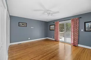 29 N Summit Ave, Villa Park, IL 60181 - Photo 8