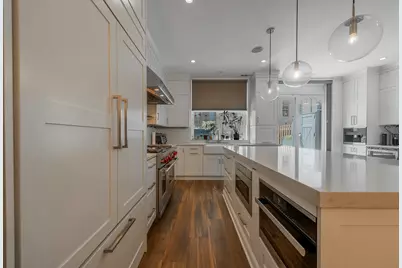 419 W Grand Avenue #G, Chicago, IL 60654 - Photo 8