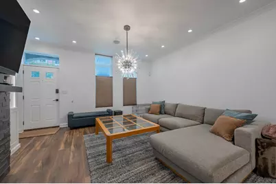 419 W Grand Avenue #G, Chicago, IL 60654 - Photo 4