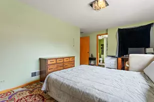 2123-25 W Race Ave, Chicago, IL 60612 - Photo 16