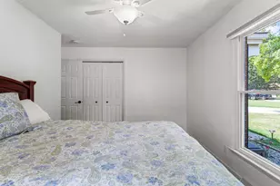 4 Stanford Pl, Champaign, IL 61820 - Photo 32