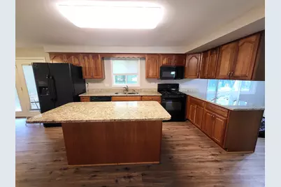 1408 Fairlane Drive, Schaumburg, IL 60193 - Photo 6