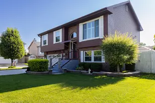 16211 Hunter Ct, Orland Hills, IL 60487 - Photo 4