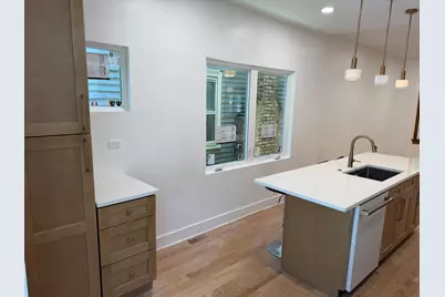 1448 W Glenlake Avenue, Chicago, IL 60660 - Photo 4