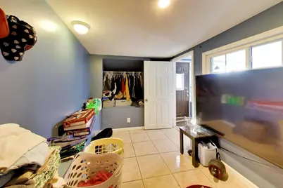4202 N Sacramento Avenue, Chicago, IL 60618 - Photo 24