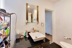 4202 N Sacramento Ave, Chicago, IL 60618 - Photo 18
