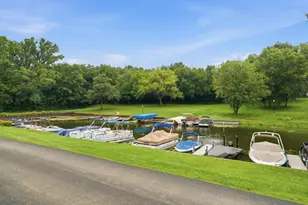 26 Jamaica Colony, Fox Lake, IL 60020 - Photo 12
