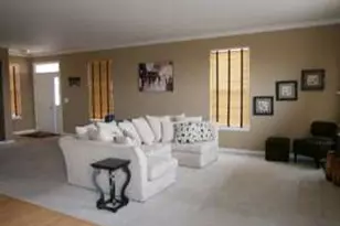 431 Nelson Dr, Geneva, IL 60134 - Photo 2