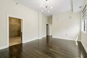 30 W Erie St, Chicago, IL 60654 - Photo 24