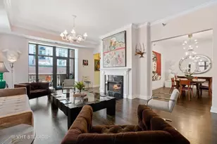 30 W Erie St, Chicago, IL 60654 - Photo 4