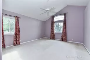 1302 Dunbarton Dr, Aurora, IL 60502 - Photo 14